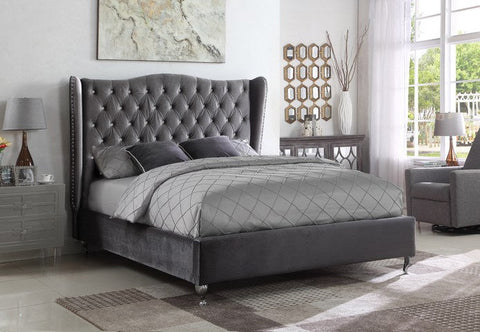 CASTELLO PLATFORM BED