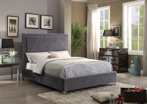 BALZANO PLATFORM BED